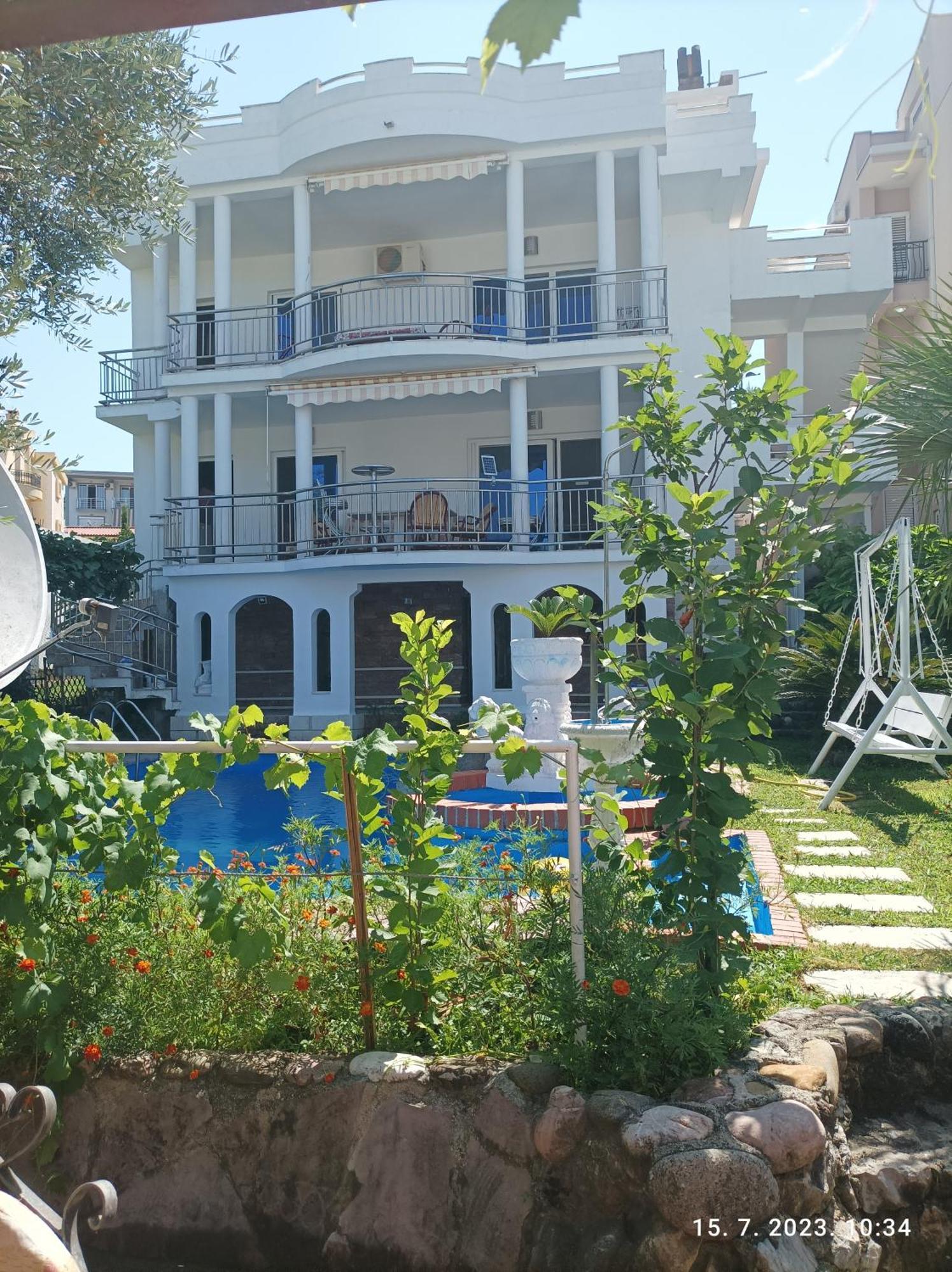 Apartments Pekic Bar Exterior foto